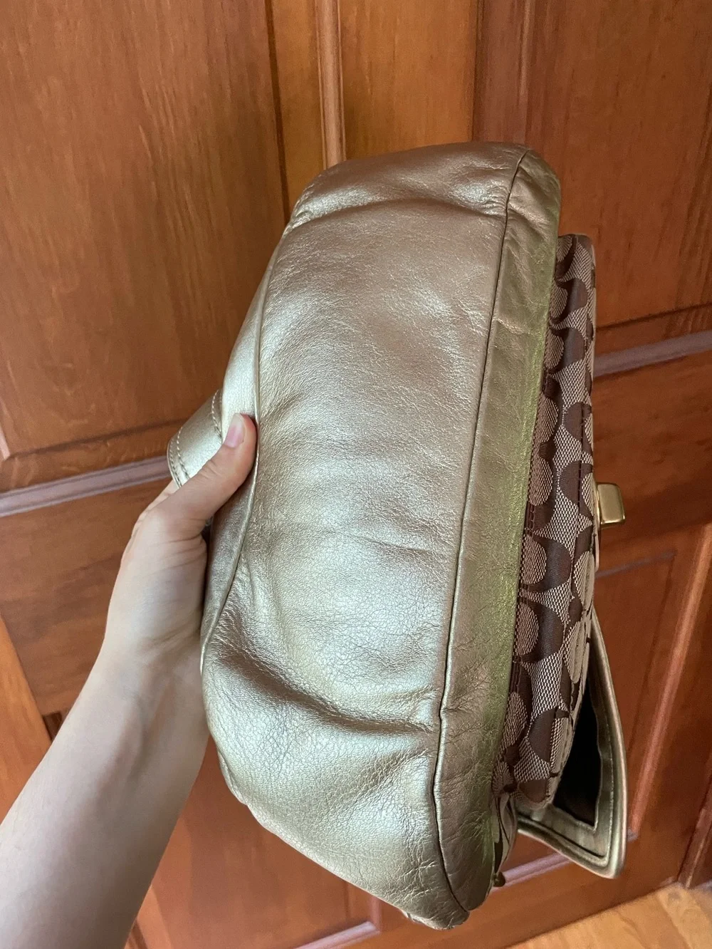 🥭Coach Ali legacy satchel🥭